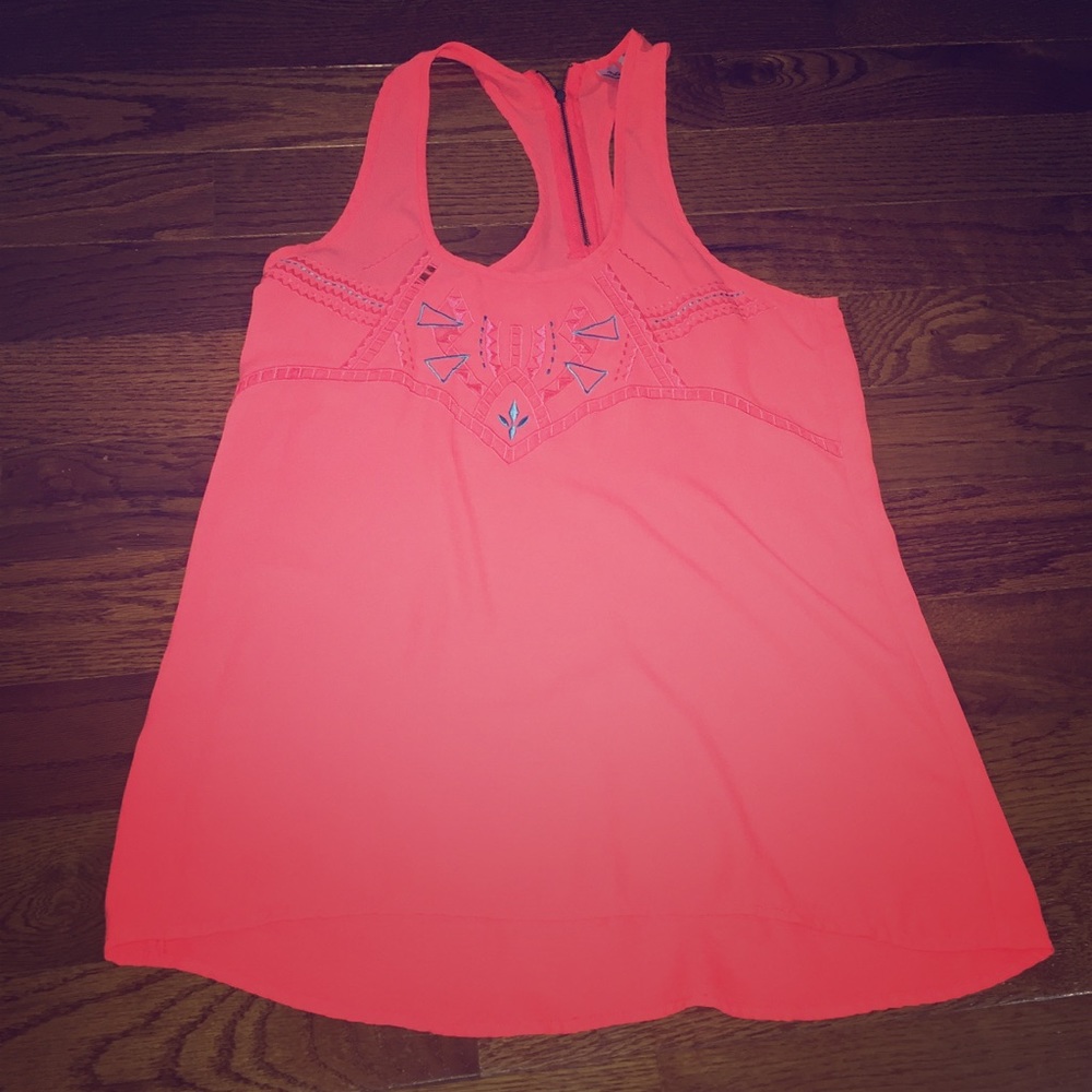 Coral summery tank